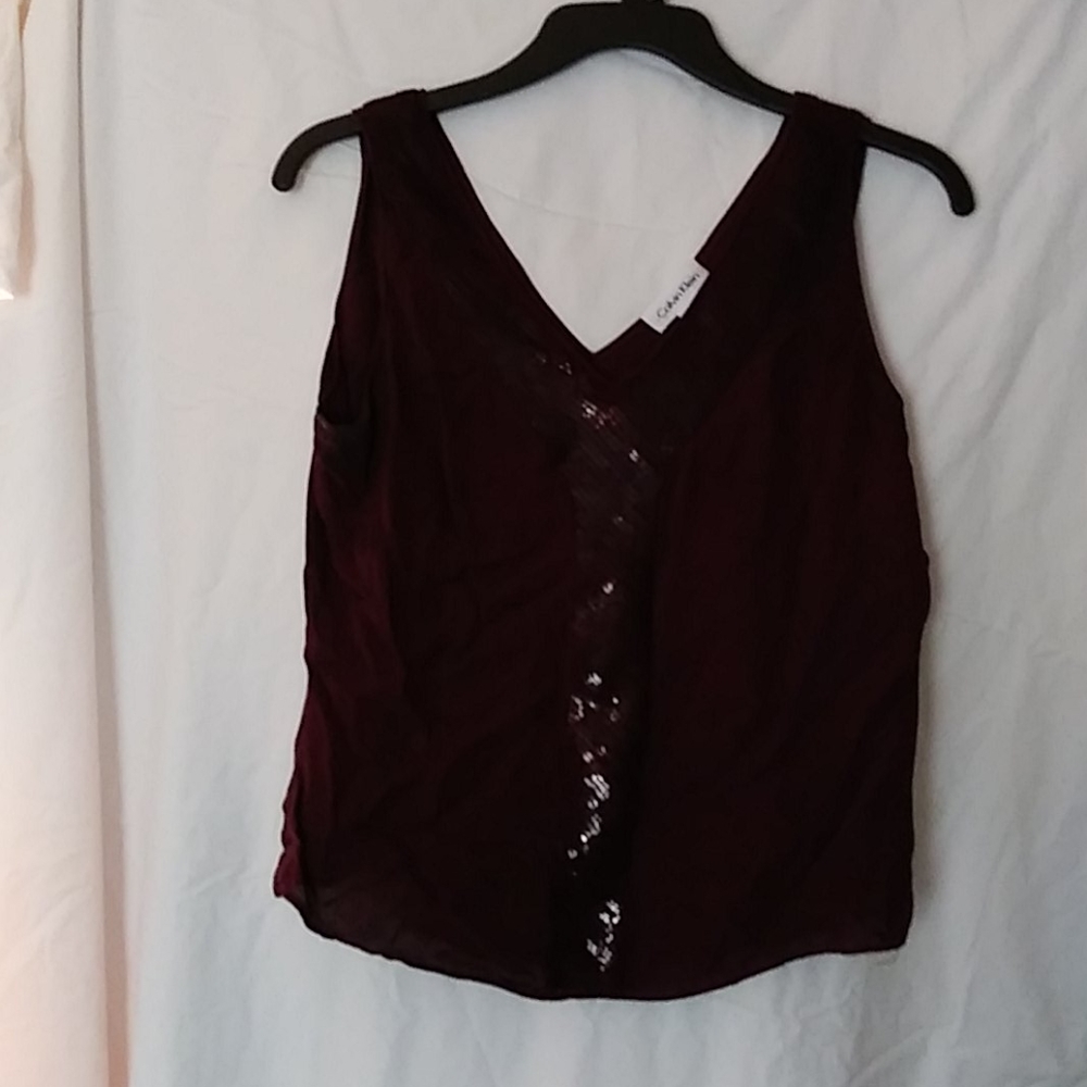 Tank dress shirt